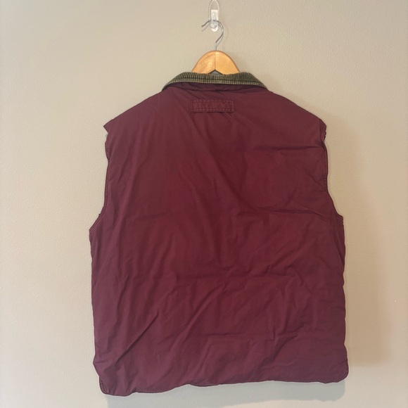 VINTAGE ST. JOHNS BAY Men’s Rugged Wear Burgundy Down Collared‎ Vest 90s Y2K XL - Picture 2 of 15